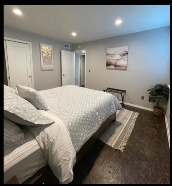 Evie'S Campus-Close 2 Bedroom Luxury Oklahoma City Exterior foto